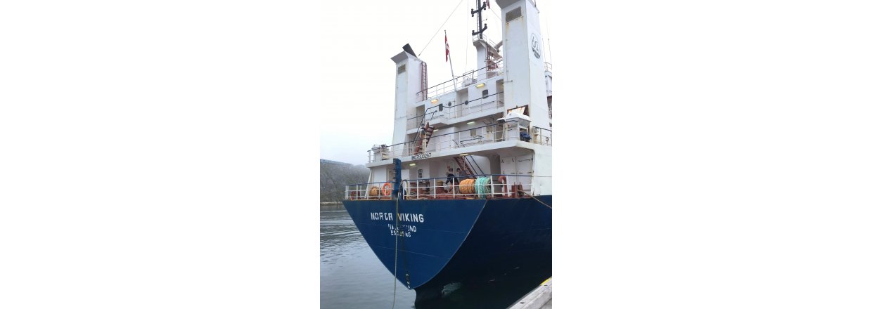 ESANI a/s tester lastskib  - Frste afhentning af affald bliver fra Tasiilaq