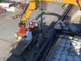 Lastning af affald i Ilulissat d. 8. august 2025